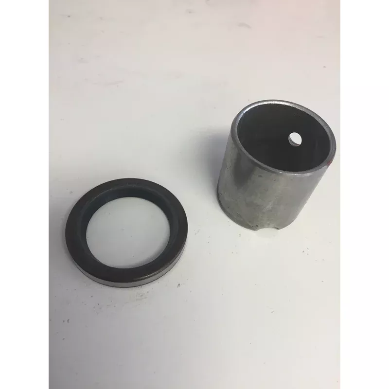 295962 Cylinder Bushing Briggs and Stratton NOS